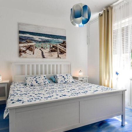 Apartment Dora Umago Esterno foto