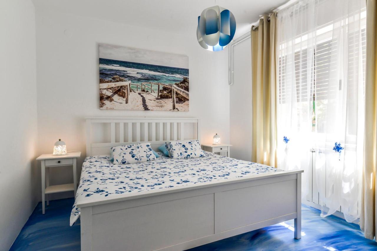 Apartment Dora Umago Esterno foto